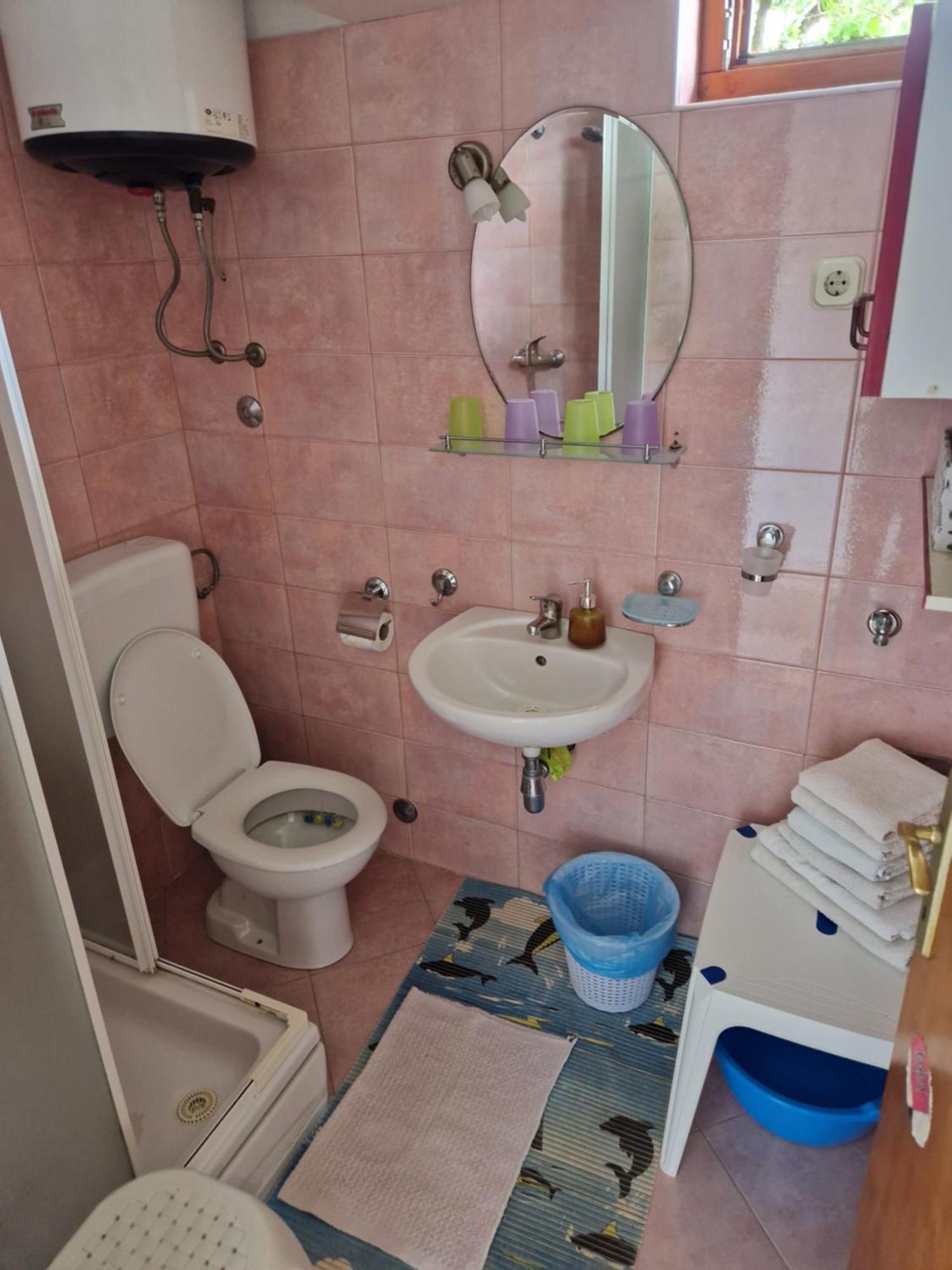 Apartments Zlatko Ičići Rom bilde